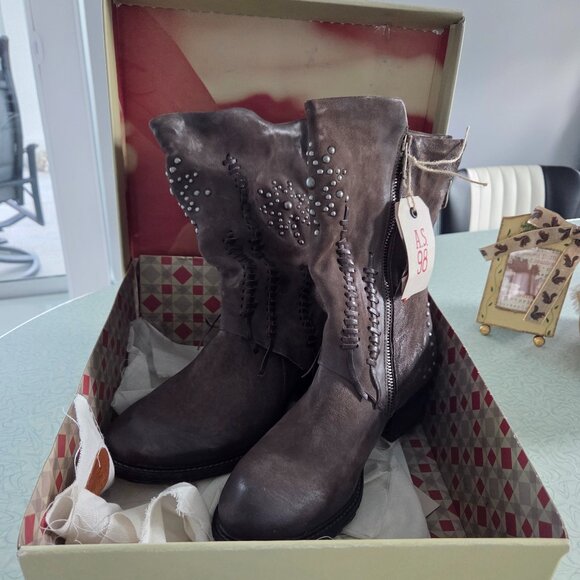 NIB AS 98 Boots - Picture 2 of 16